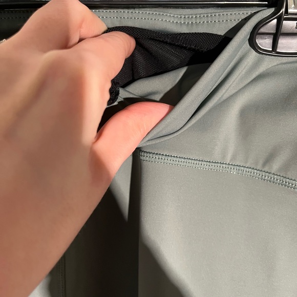 Vuori Stride Leggings - size XL - Picture 6 of 16